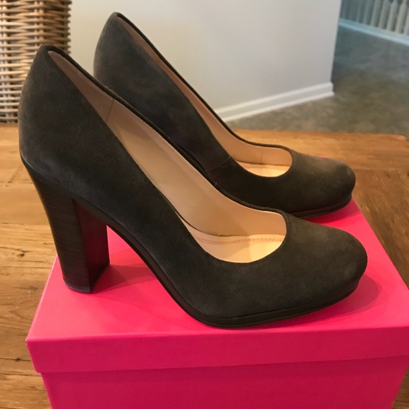 Ella, Plenty by Tracy Reese, 38M Size 8, 4” Heel, Coffee Suede, Never Worn - Picture 7 of 7